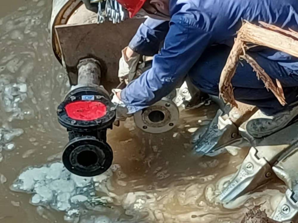 【永安自来水管道清洗 永安供水dn600mm管网清管冲洗技