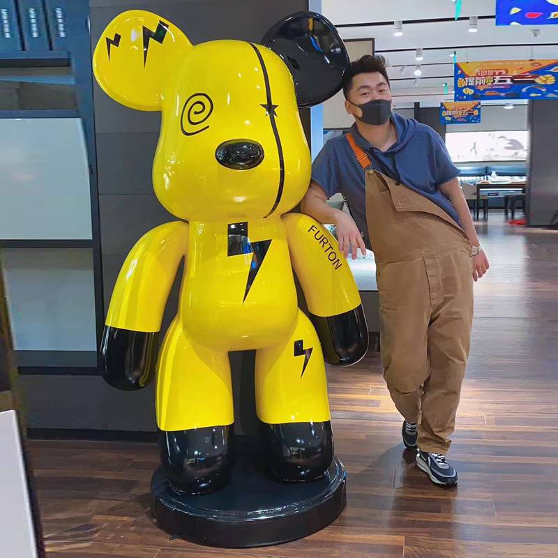 暴力熊大号潮流卡通雕塑玻璃钢模型商场门口装饰户外大摆件定制