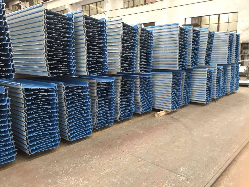 430型铝镁锰瓦铝镁锰屋面瓦暗扣式铝镁锰瓦