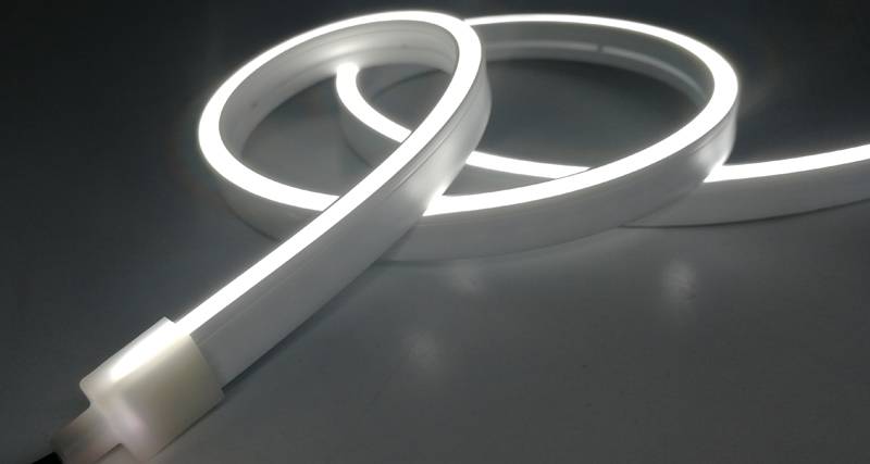 深圳灯带厂家led硅胶霓虹灯条户外防水线条灯带50254020