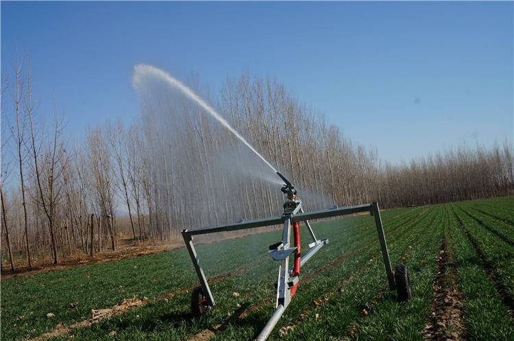 浩阳农田pe管灌溉机pe管绞盘式灌溉机械180米管喷灌机jp50180