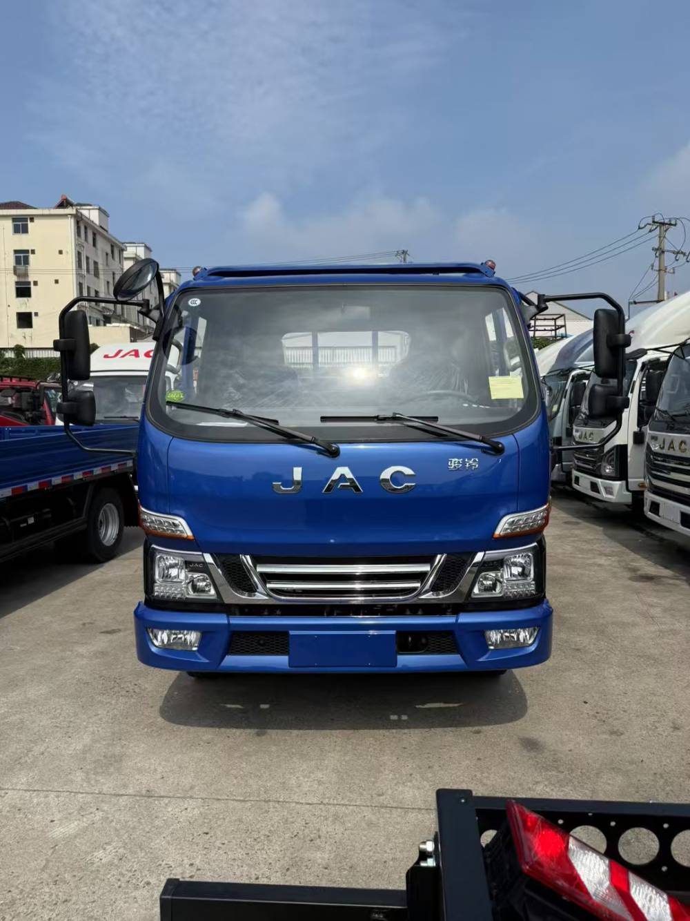 江淮 骏铃V5 143马力 4.2米单排栏板轻卡(国六)(HFC1045P32K1C7NS)