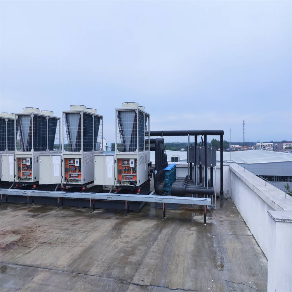 200平方米氟机中央空调安装