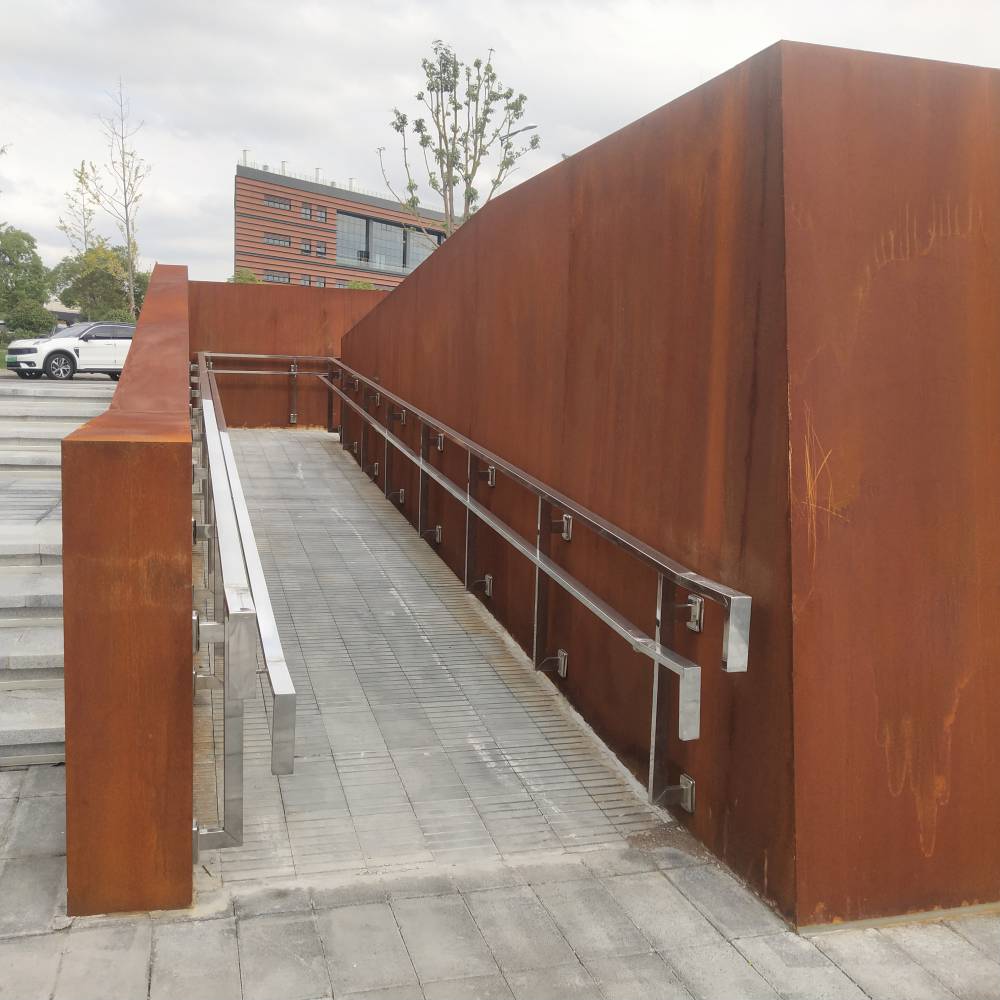 q235nh耐候钢景观用屏风做旧锈铁板屏风加工安装激光切割镂空景观隔断