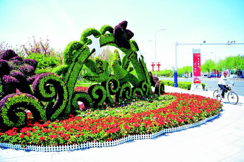 西安绿雕悦海同鑫绿雕造型新颖