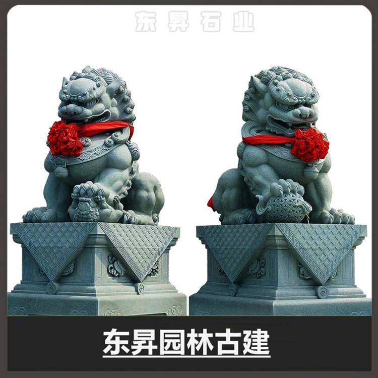 几千年来,在中国的民族文化里,石狮一直是守护人们吉祥,平安的象征.