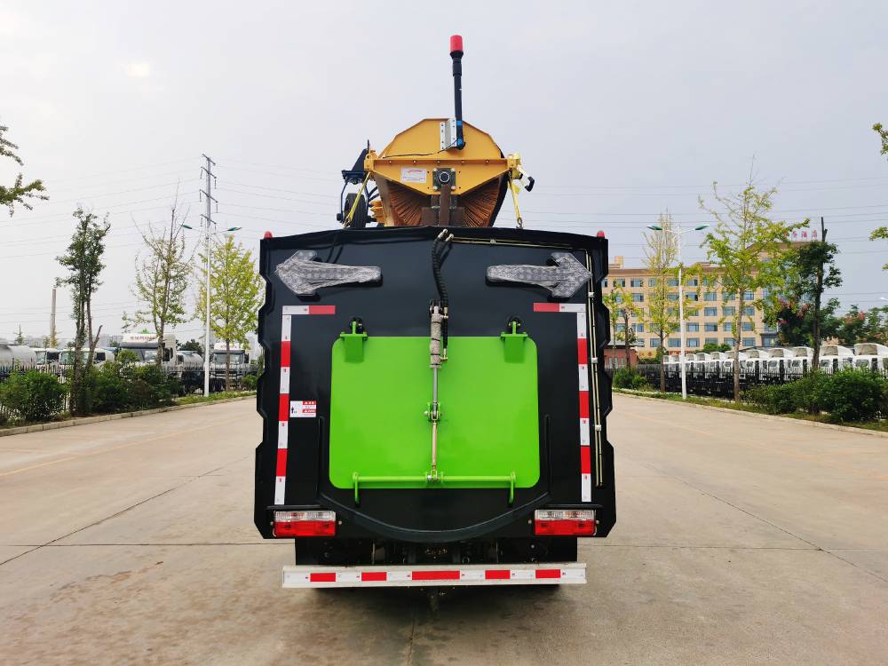 昌平区扫地车道路清扫车_8方扫地车道路清扫车_实力厂家