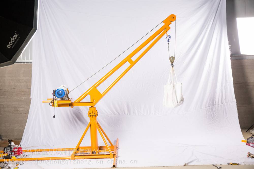 吊机小型起重机多少钱便携简易吊运机房顶楼房上料起重机械