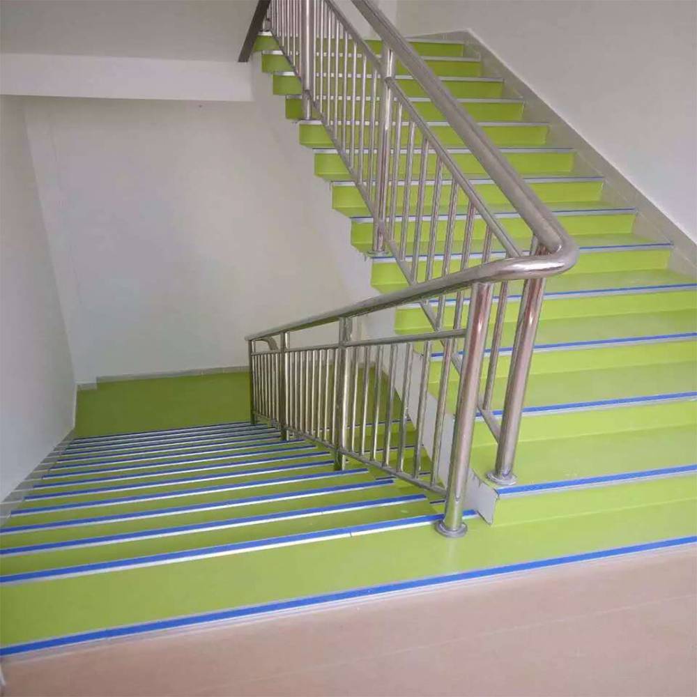 塑胶地板耐磨防潮幼儿园pvc地板