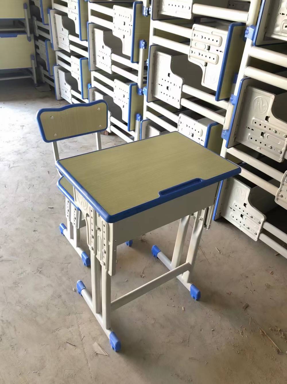 桂林恭城牢固铁架床SF员工宿舍高低床支持安装