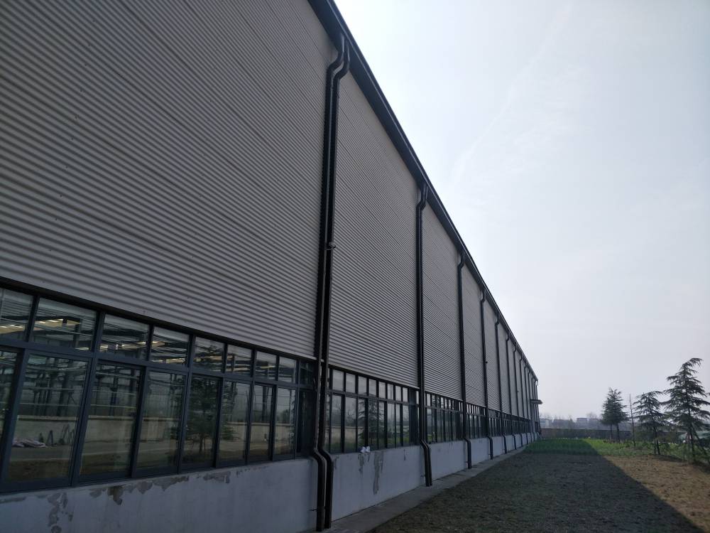 江苏腾威彩钢落水管雨水管不锈钢管卡弯头不锈钢落水斗屋面排水可定制