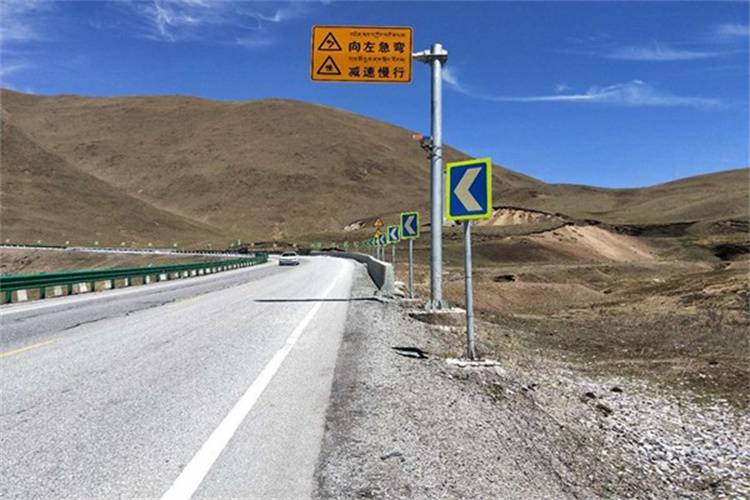 沧特龙门架国道标志杆公路标志牌图片