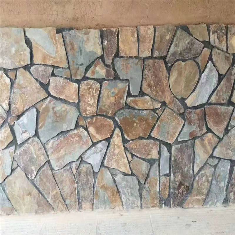 赞皇鸿淼35公分牡丹红色碎拼石土锈色园林乱形石高粱红色片石铺路石板