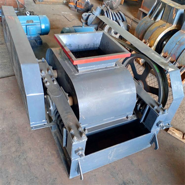 双对辊式破碎机 全套碎石机械设备 青石破碎机报价单