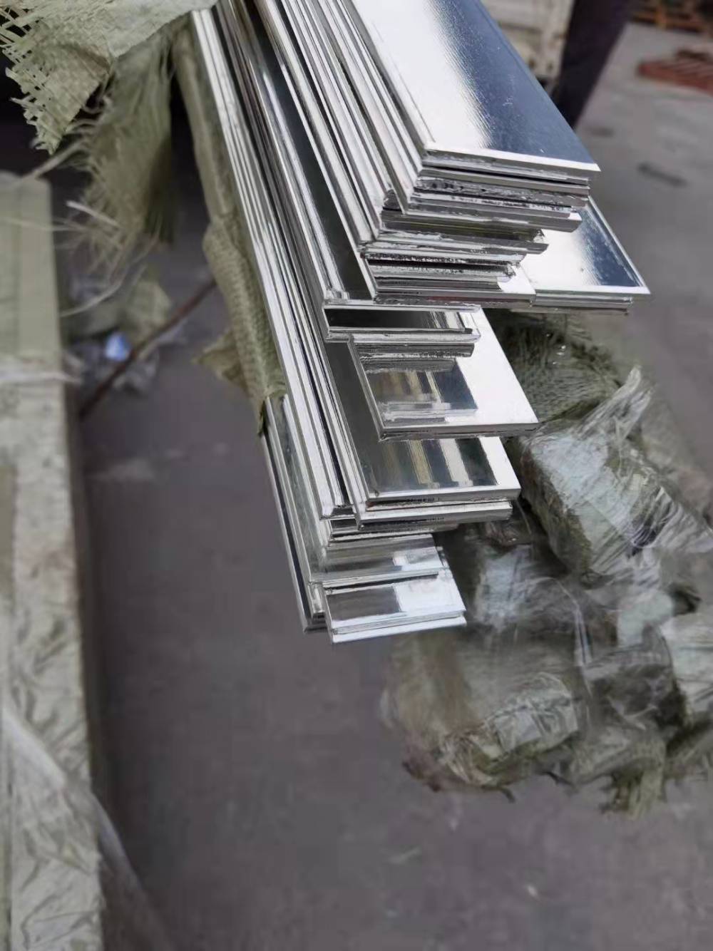 创兴金属规格505镀锡铜扁钢70x7镀铜扁铁管廊接地实体厂家