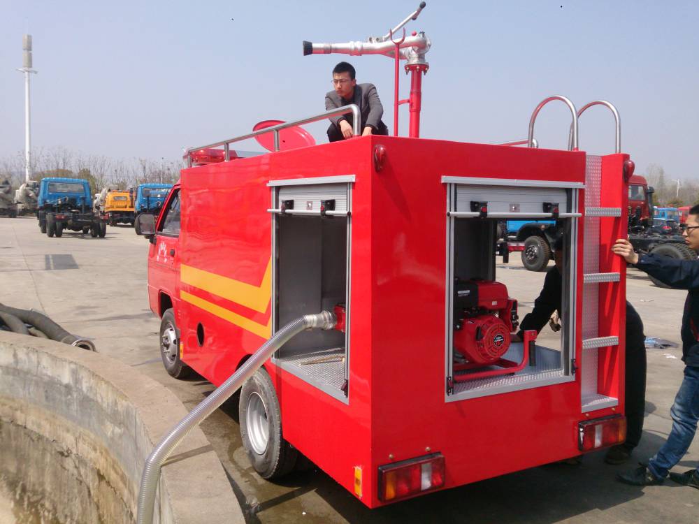 新疆乌什消防车灭火手抄报自装卸式消防车5432jxfjp