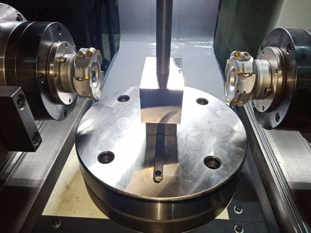 固达跑得快数控双头铣床小料加工利器侧面铣机床