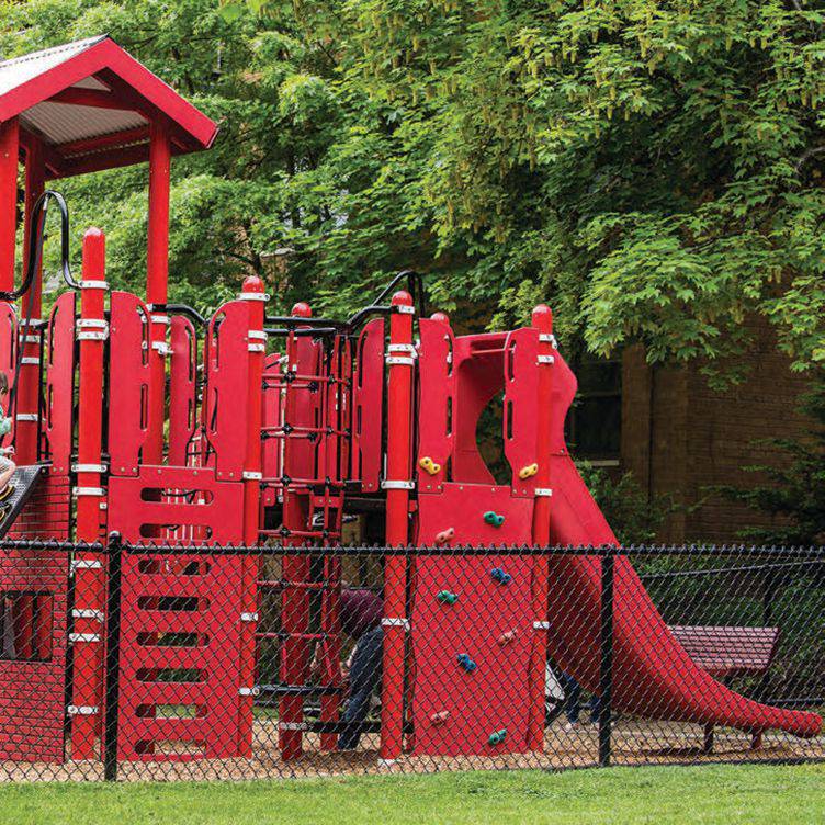 【儿童不锈钢滑梯多少钱_景观系列幼儿滑滑梯_室外儿童大型滑梯厂家】