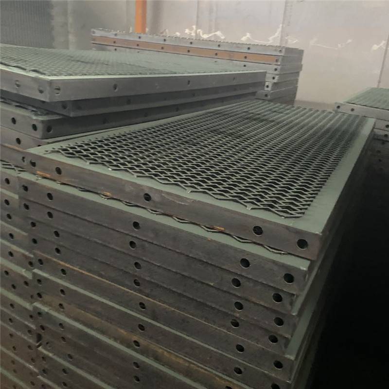 走道板厂家角铁走道板全钢爬架踩踏板