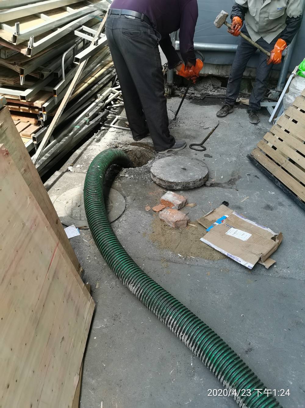 我国石化取得实用新型专利授权：“一种水下管道巡检机器人”