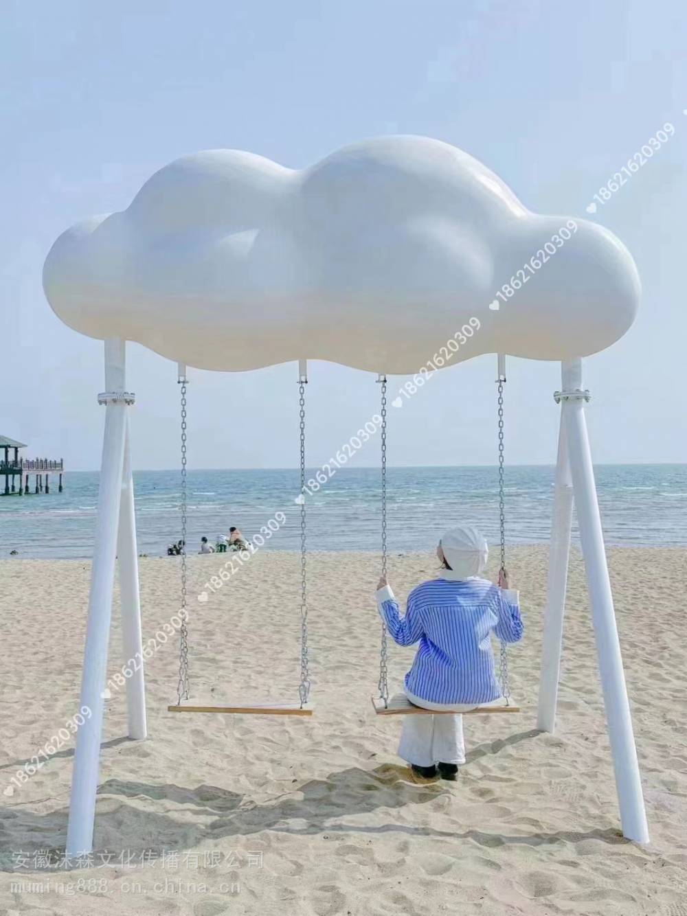 云朵秋千网红秋千发光秋千玻璃钢雕塑户外秋千