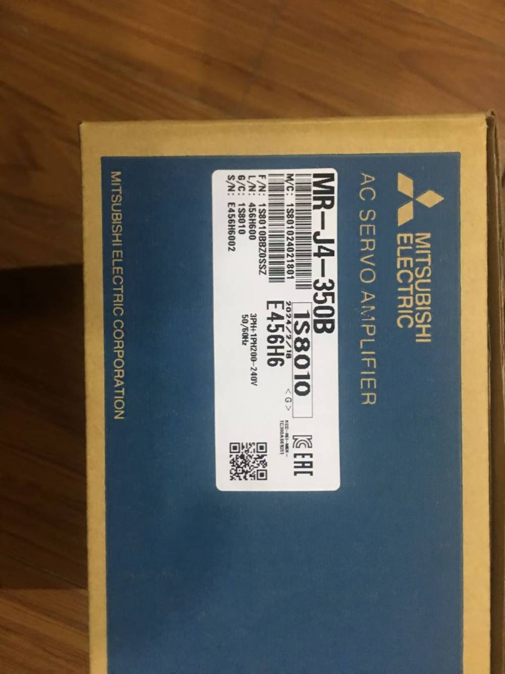 三菱触摸屏GT1695M-XTBD人机界面尺寸可敢供多选