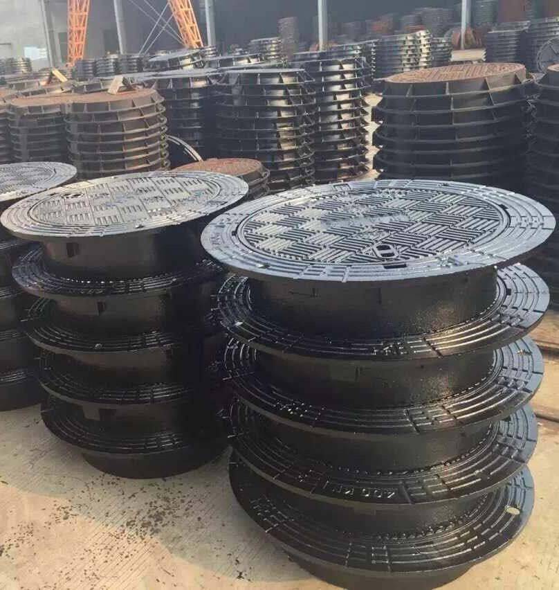 【球墨铸铁井盖河南厂家 铸铁圆井 下水道雨水污水防盗井盖定制】价格