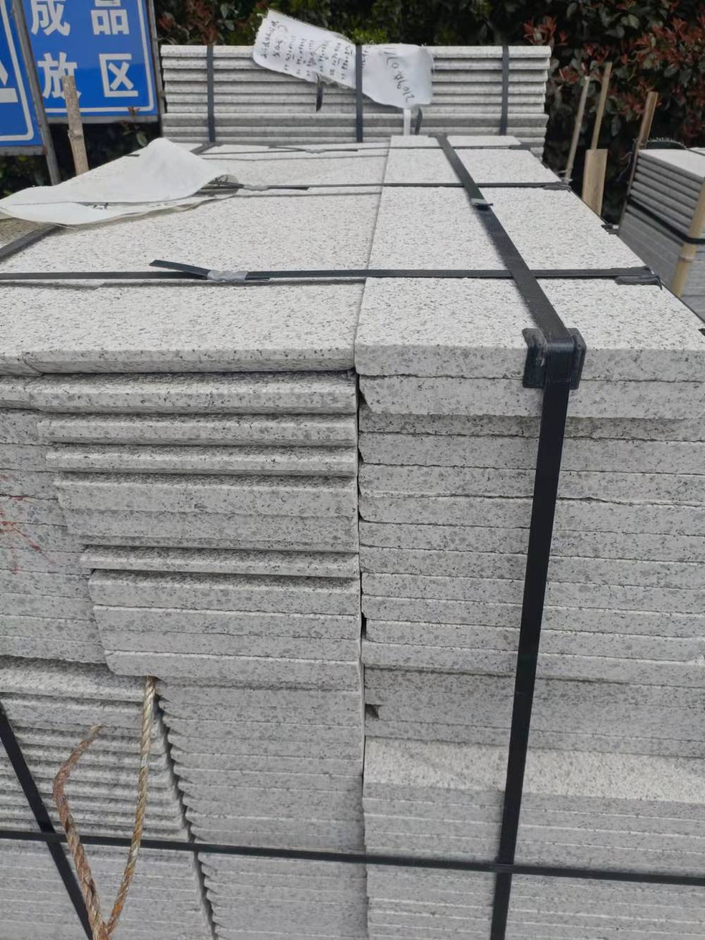 别墅外墙 黄金麻石材 园林地铺 湖北随州黄金麻白麻