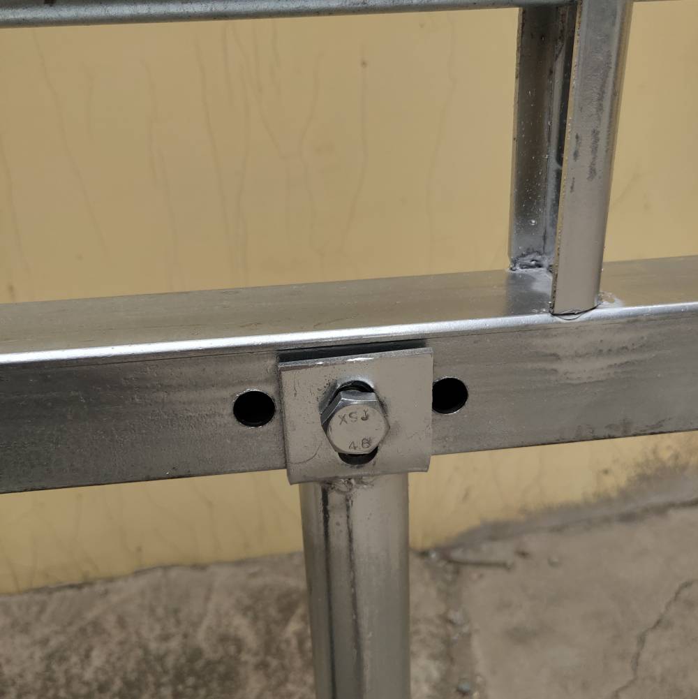 牛颈夹自锁式牛颈枷热镀锌养牛设备加厚防疫颈夹