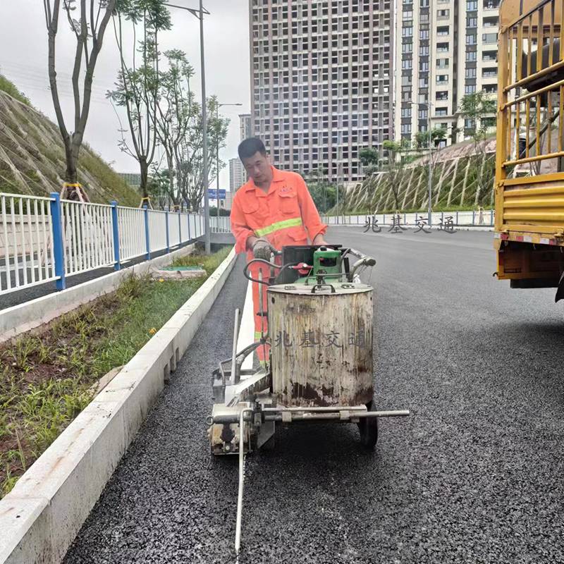 公路标线涂料 施工方便 绿色环保 重 庆永 川道路划线公 司