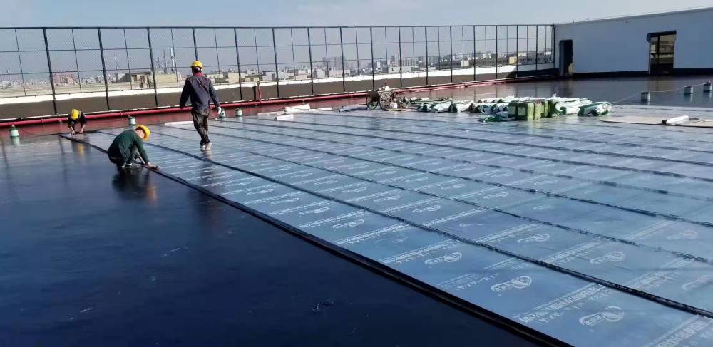 广州黄埔华瑞建筑天面防水补漏楼顶防水堵漏防水补强公司