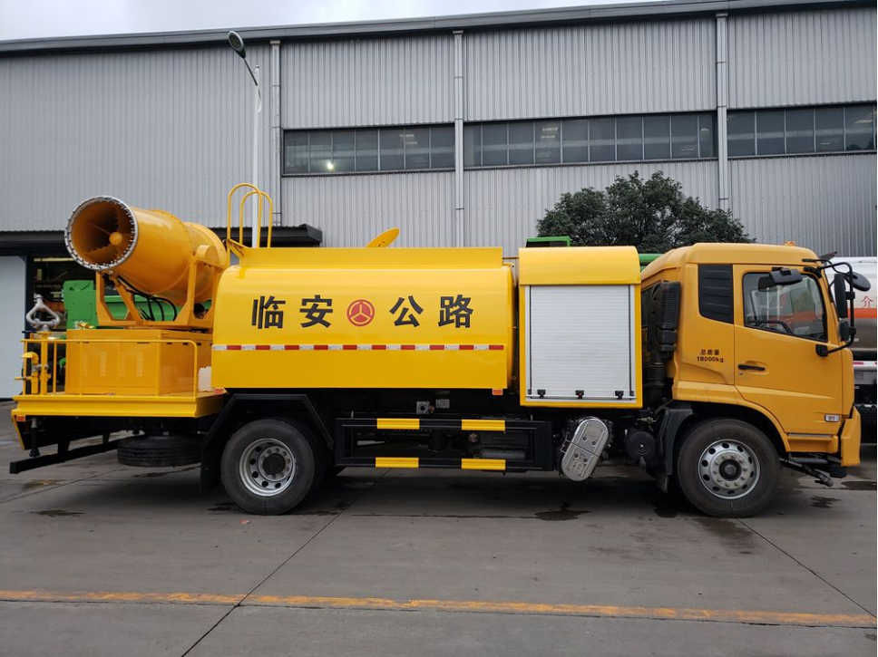 黄山喷雾洒水车价格