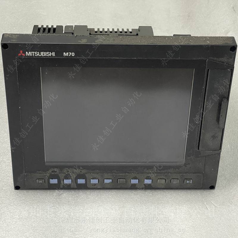 三菱数控系统显示屏fca64sm50m60e60e68m64触摸屏维修图片