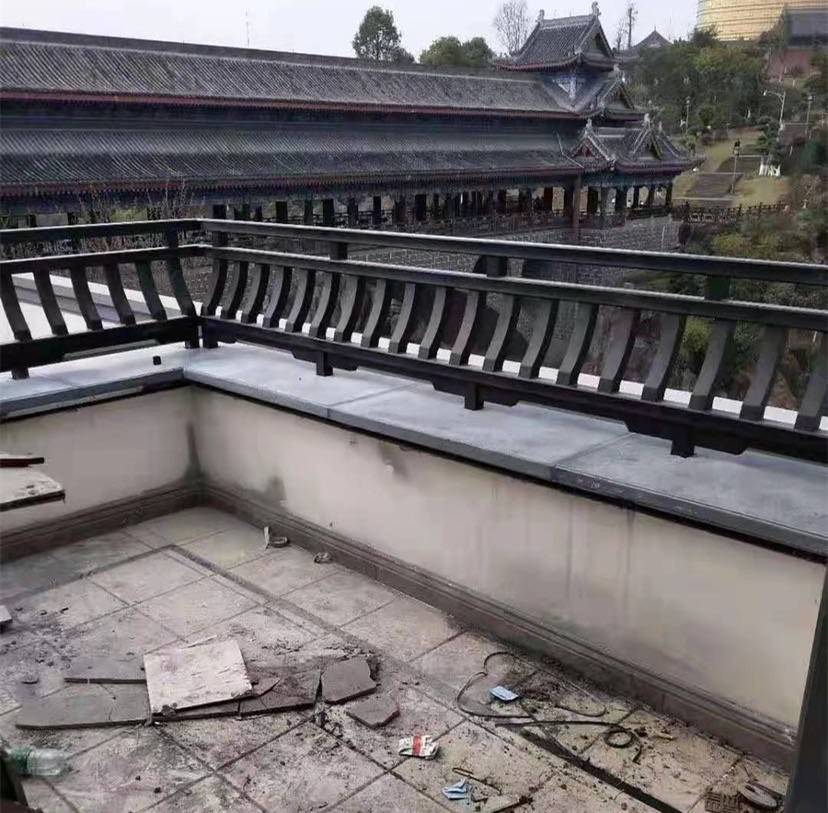 别墅阳台美人靠栏杆咖啡色吴王靠铝合金栏杆定制