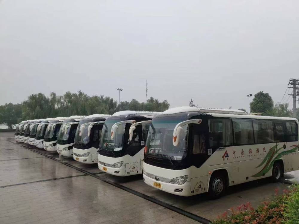 郑州租赁班车服务节假日返乡通勤班车员工集体出行专车