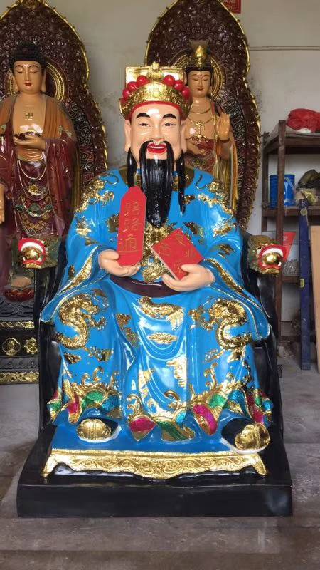 定制13米车神雕像树脂彩绘车神神像桥神路神塑像厂家