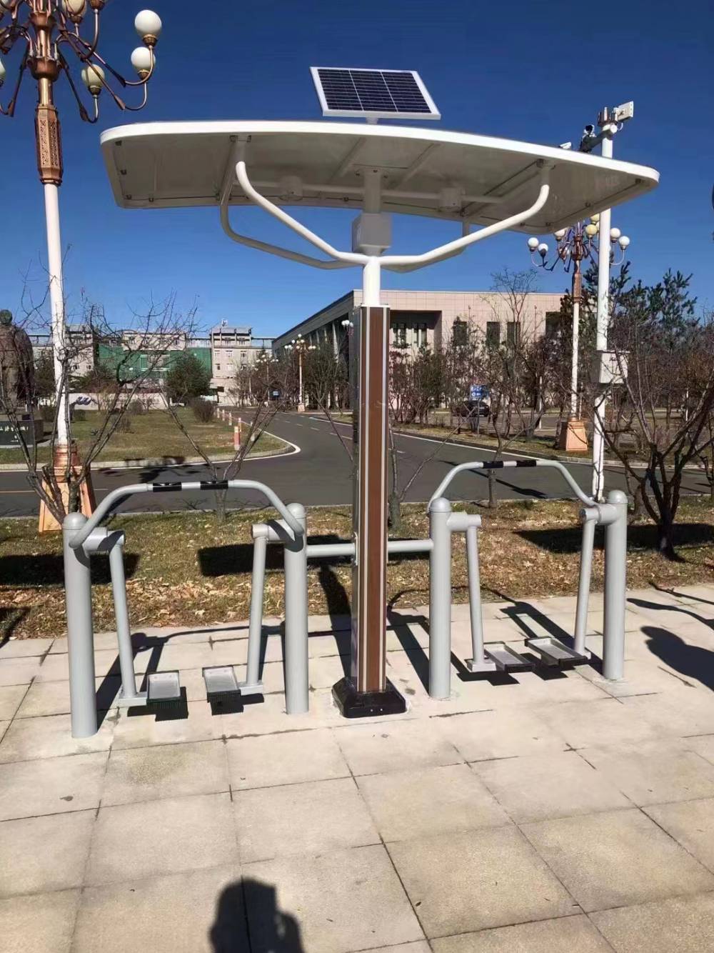 智能健身器材公园连接蓝牙听音乐运动路径户外二代漫步机