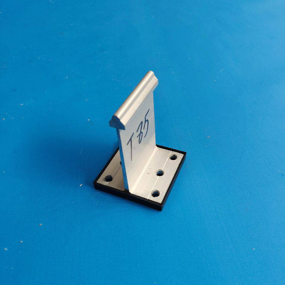 供应高强度铝镁锰屋面板固定支座