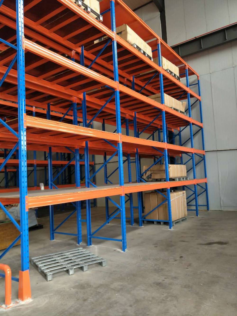 重型仓储货架叉车托盘式货架工业五金化工肥料重型仓库横梁式货架