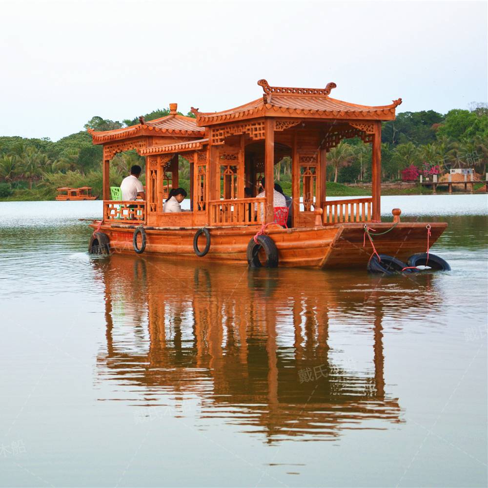 【戴氏景区画舫船 江西吉安出售50人景区画舫船 景区画舫船厂家】价格