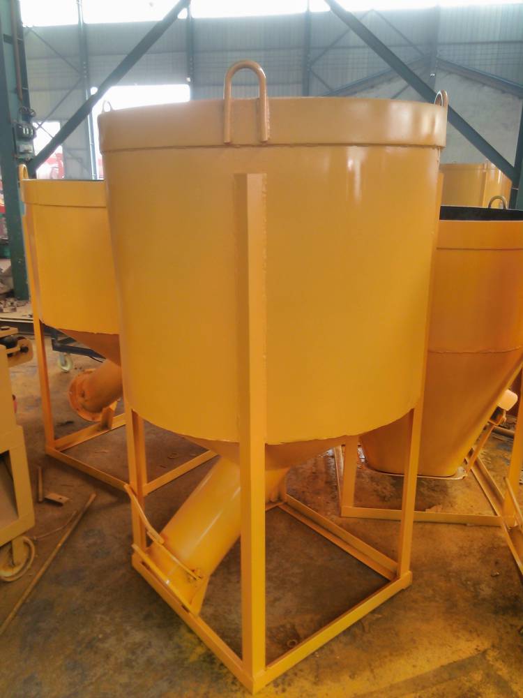 柳州郑科6001200型斜口下料设计塔吊料斗定制