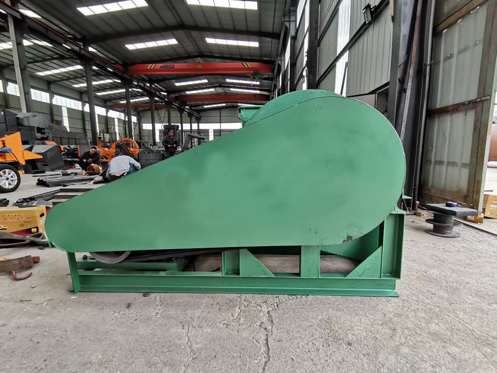 刨花粉碎机宠物垫窝刨花机多功能木材刨花机树枝木料刨花加工设备