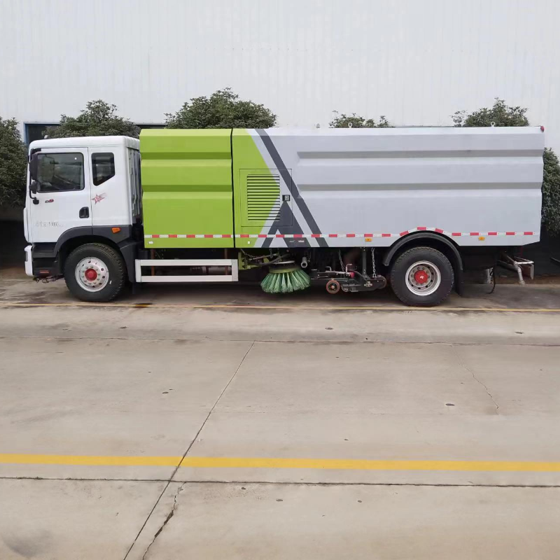 徐工公路扫地清洗车25方扫路车街道清扫喷水吸尘车