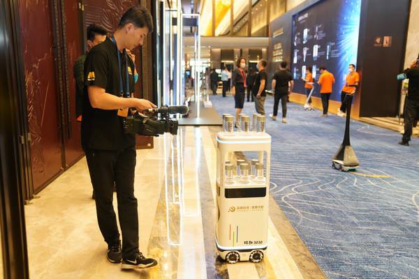 盈趣科技智能产品亮相 盈趣科技智能产品亮相