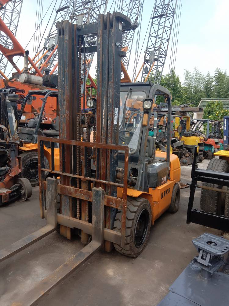 合力二手叉车转让集装箱叉车卸货方法内燃叉车