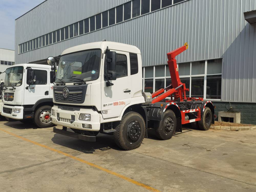 东风天锦小三轴18吨勾臂套臂垃圾车一车多斗循环转运图片