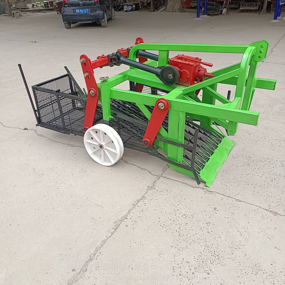 拖拉机震动式花生收获机抖土花生收获机收花生果机子