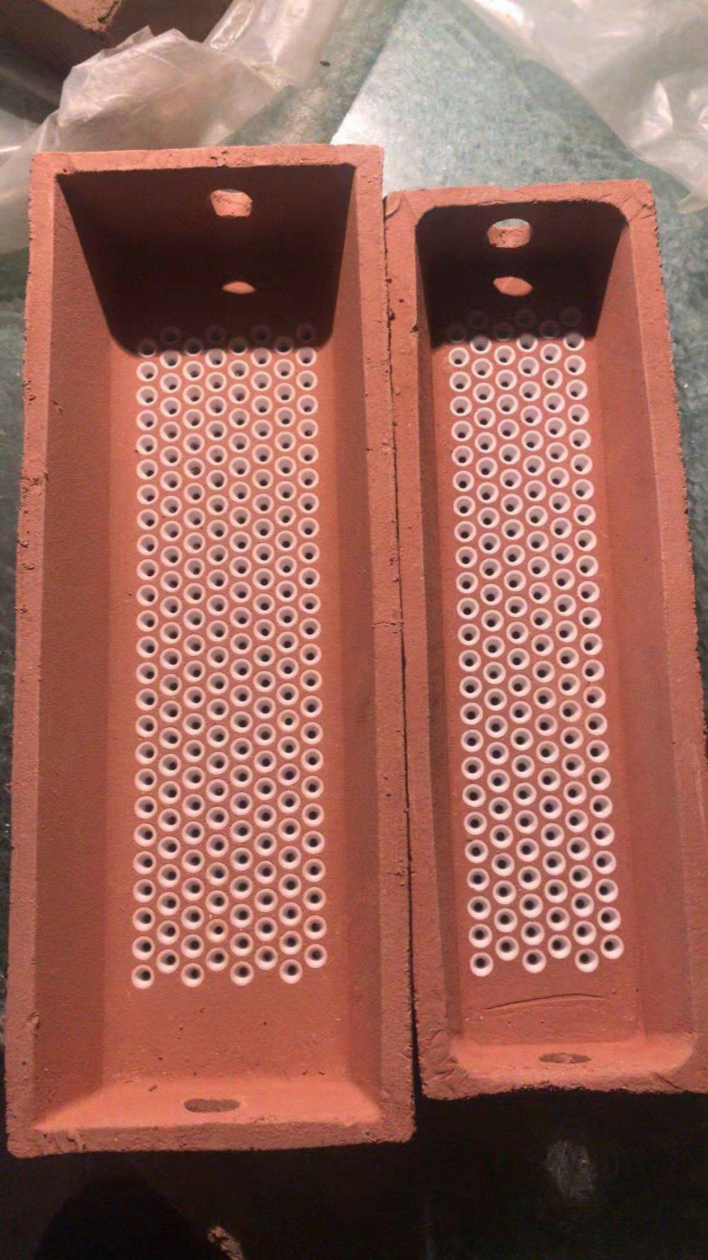 玻璃纤维拉丝拔丝坩埚融化玻璃液容器玻璃纤维拔丝漏斗