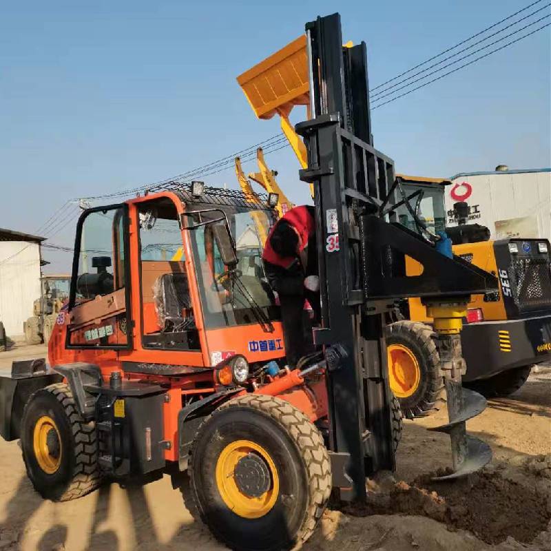 4吨越野叉车抓钢管***高车身叉车吉林吉林