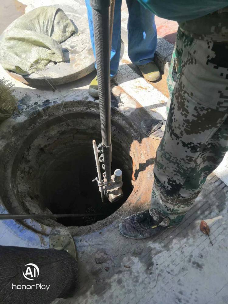 快速检查下水道井下面状况无线高清qv管道内窥检测